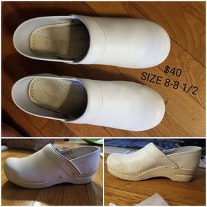 Nursing clogs